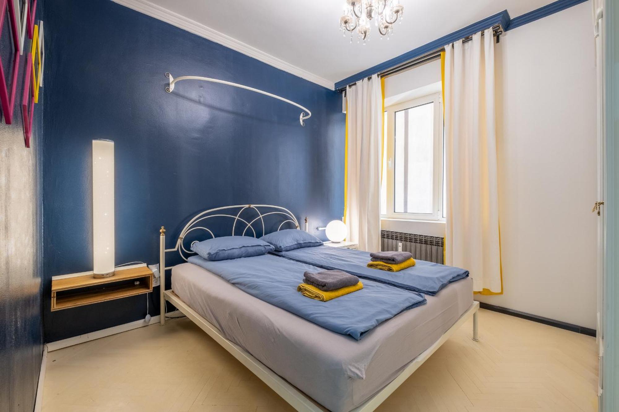 Modern , Spacious 2Br Apartment In Top Center София Екстериор снимка