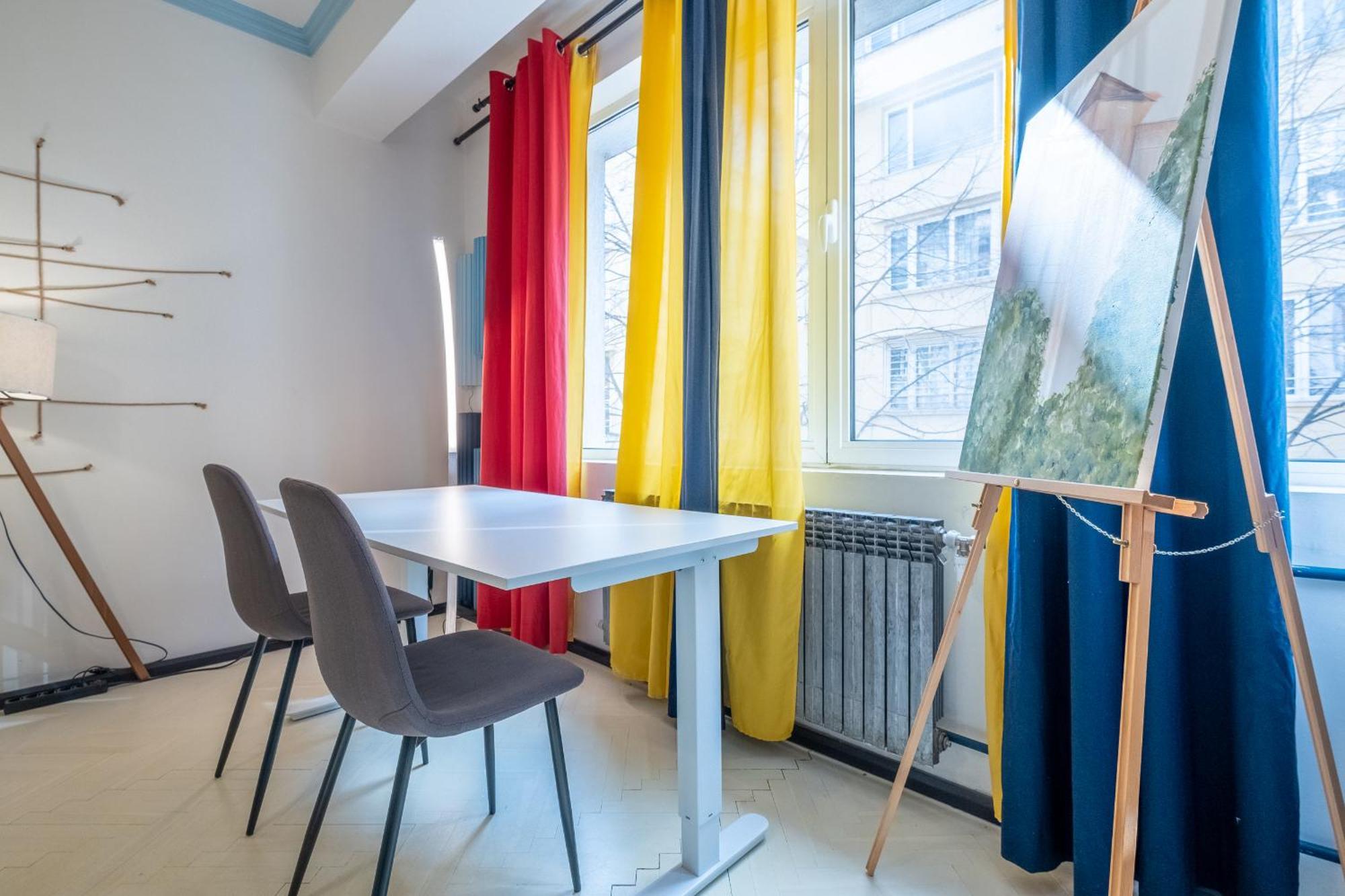 Modern , Spacious 2Br Apartment In Top Center София Екстериор снимка